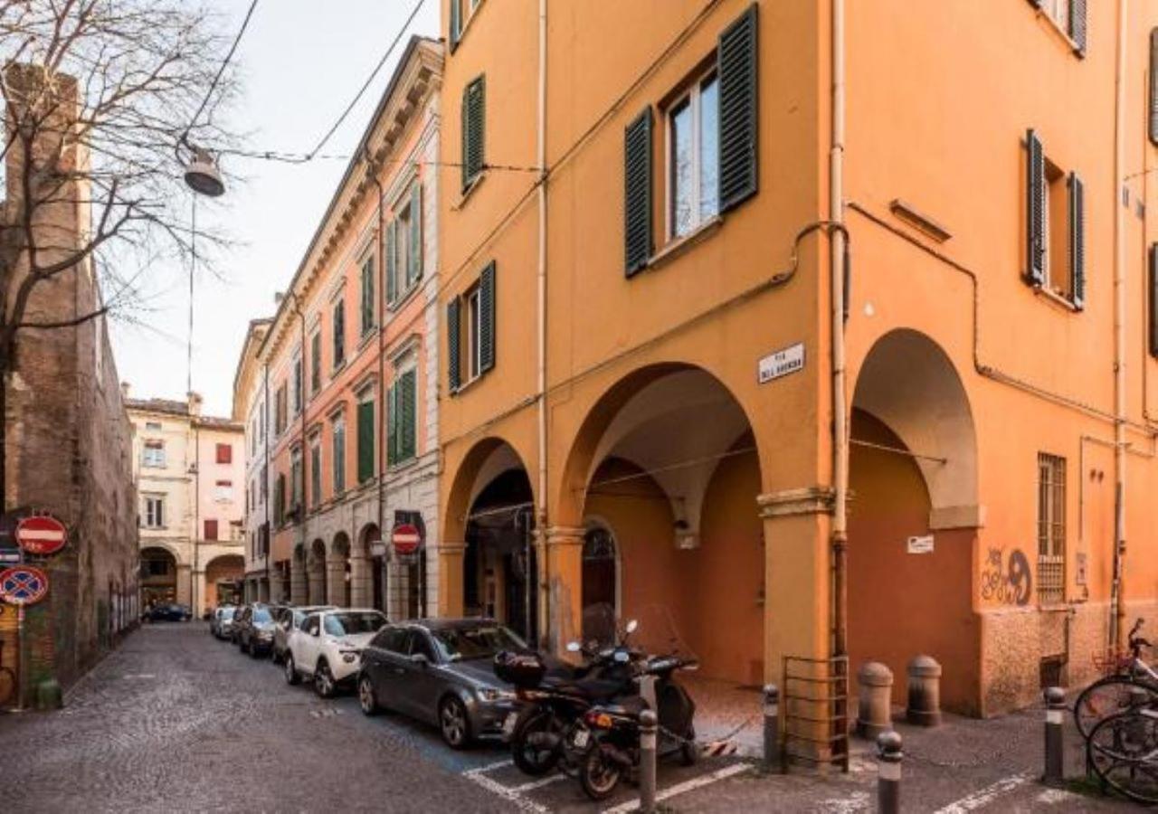 Versace'S House - Abbadia Four And Nice Bologna Buitenkant foto